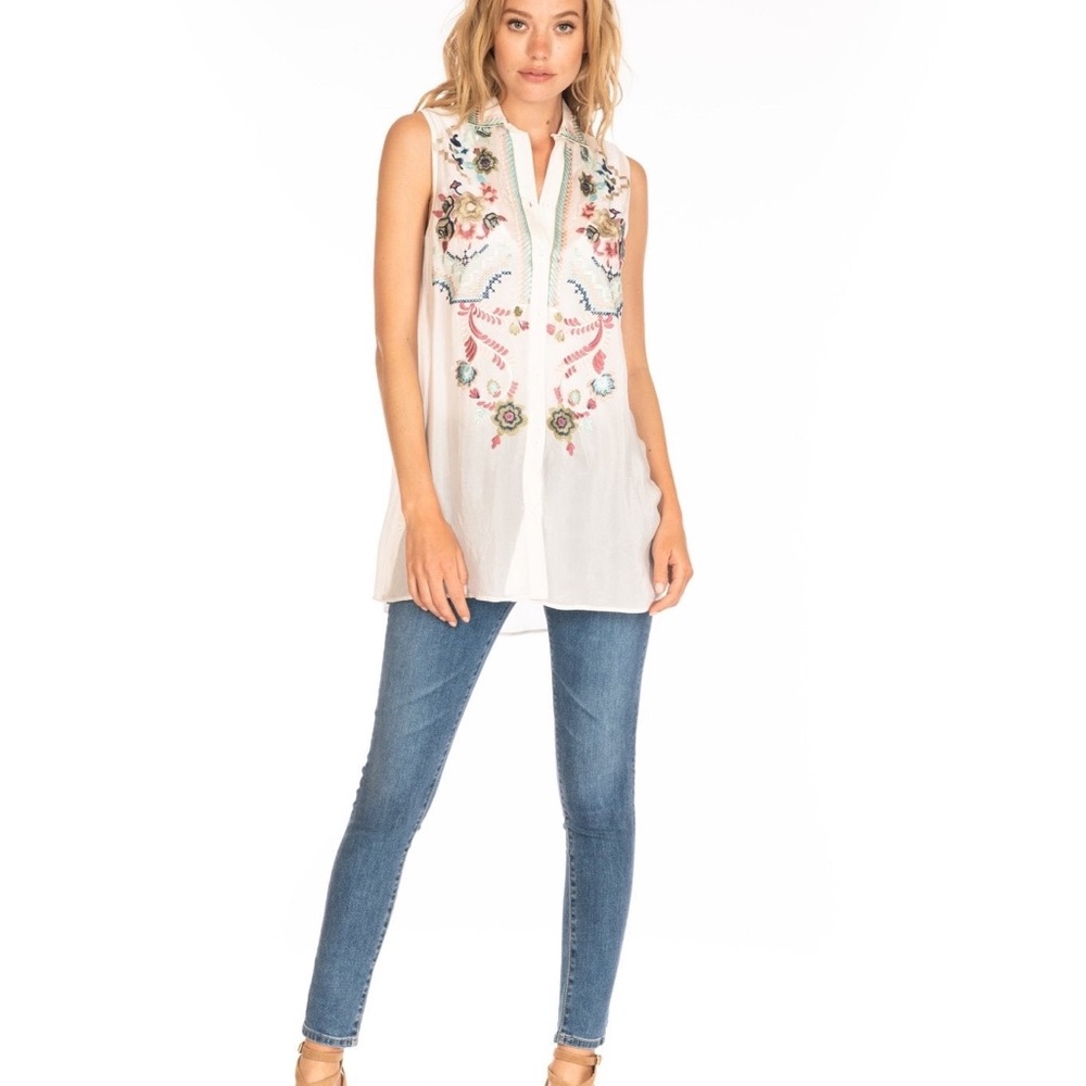 Mahila Oasis Button Front Top